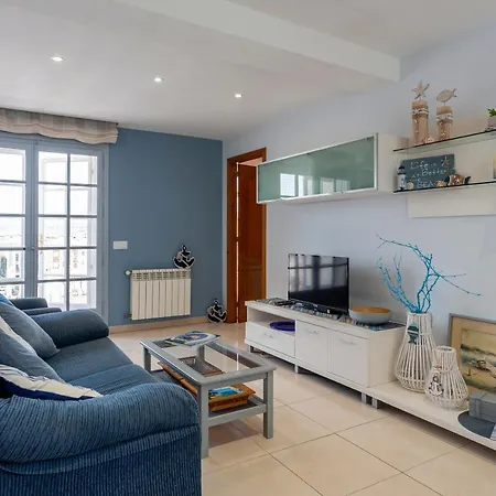 Apartament Sant Antoni De Calonge 公寓 *